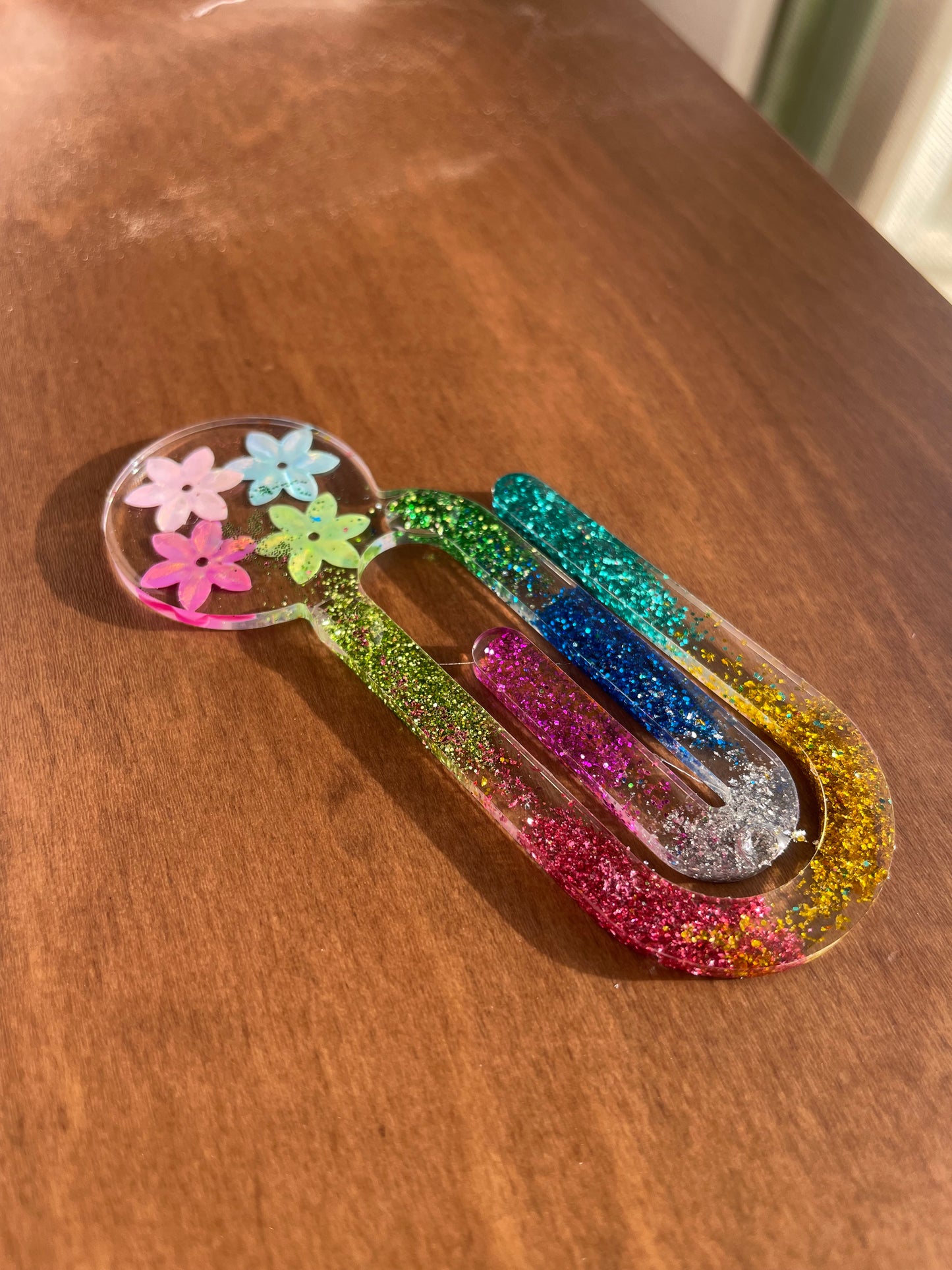 Handmade Resin Rainbow Star Paper Clip Bookmark