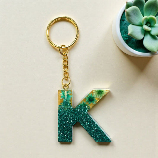 Resin Initial Keychain K – Natural Dried Flower