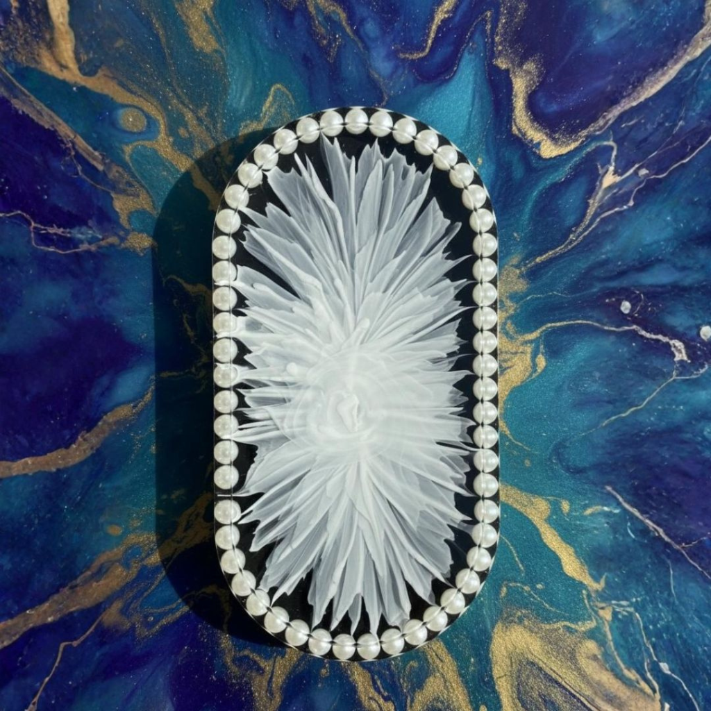 Handmade White Resin Pearl Vanity Tray
