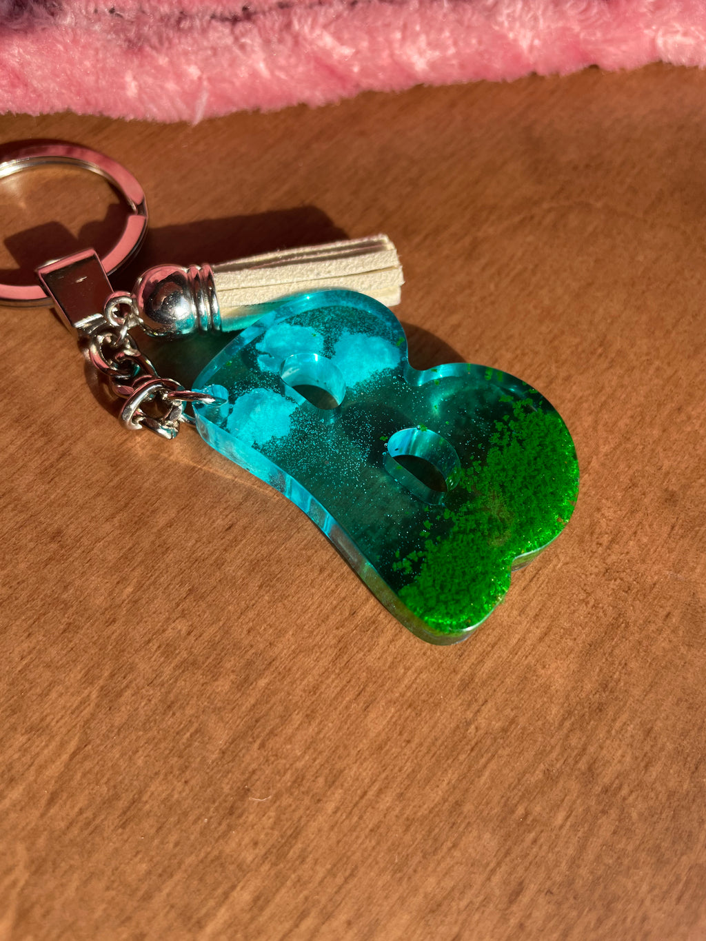 Handmade B Resin Grass Cloud Effect Tassel Keychain