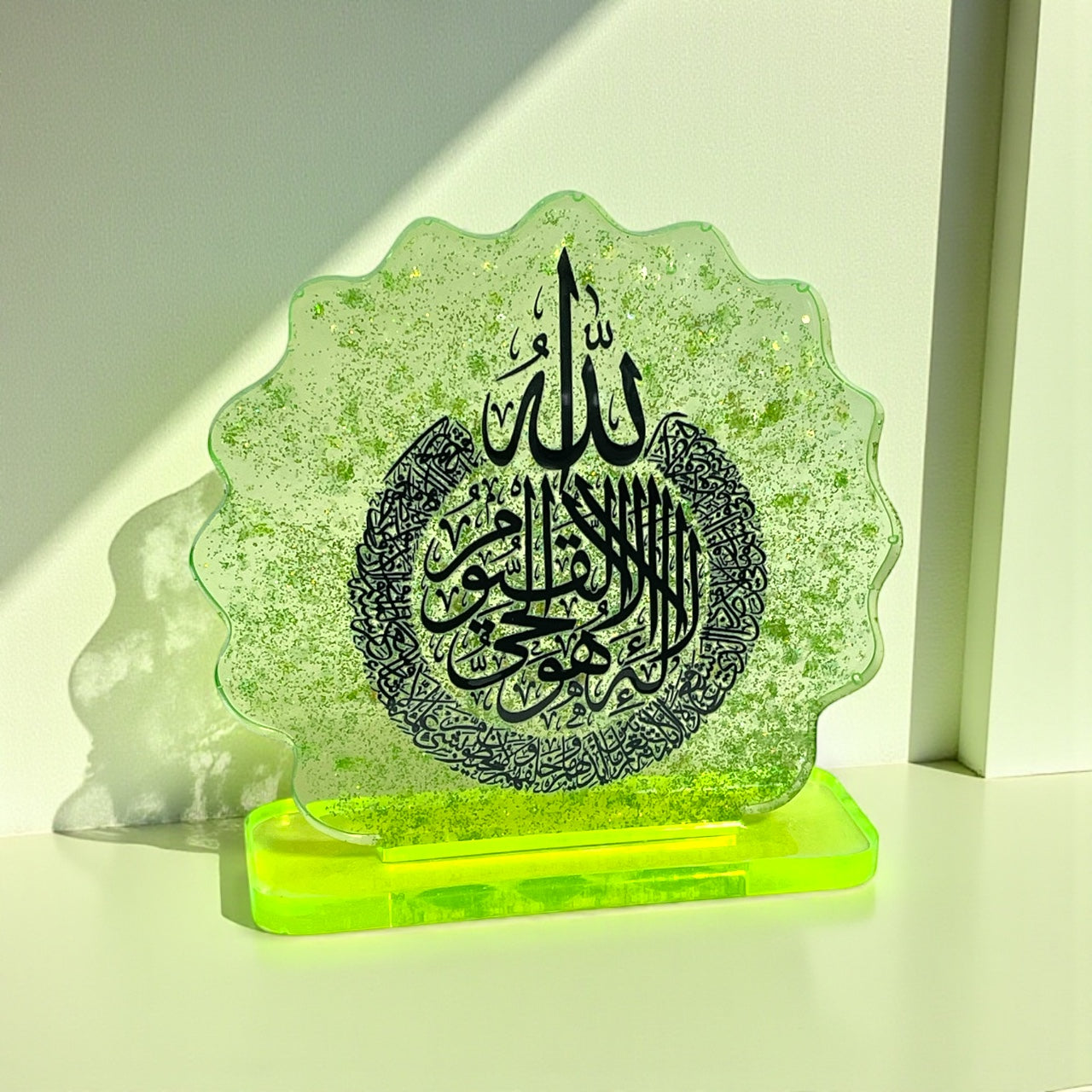 Green Handmade Resin Calligraphy Table Stand