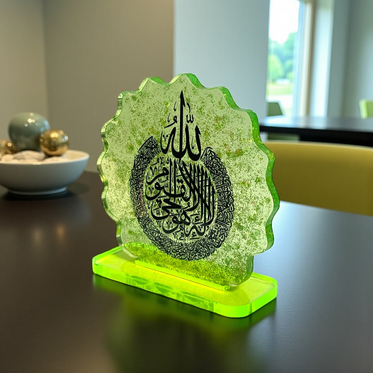 Green Handmade Resin Calligraphy Table Stand