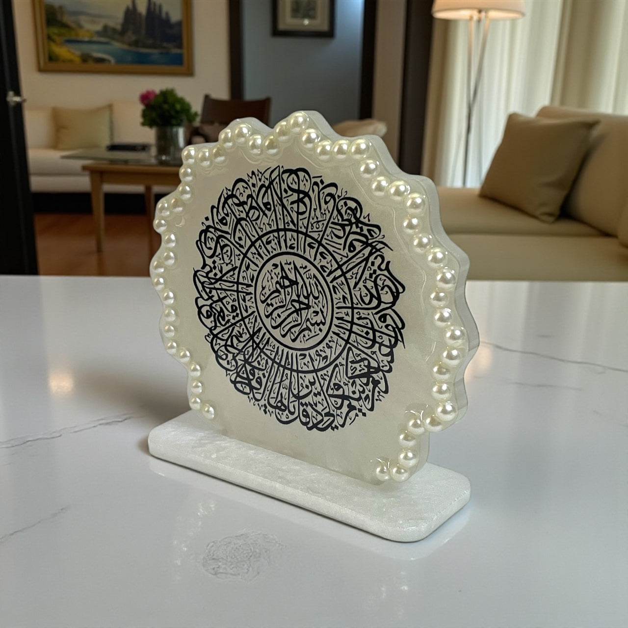 White Handmade Resin Calligraphy Table Stand
